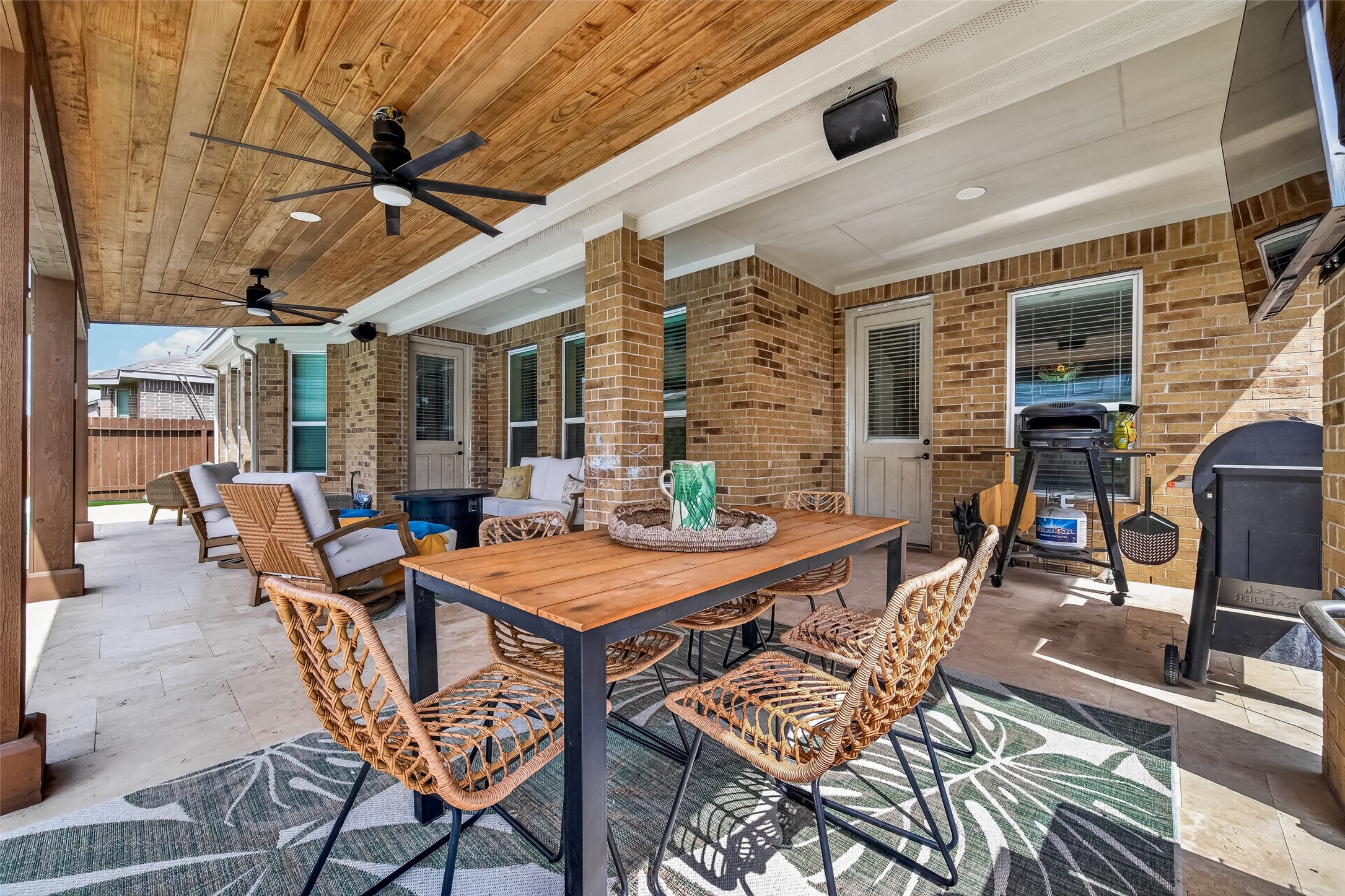 2907 Cooper Hawk Lane Property Photo 44