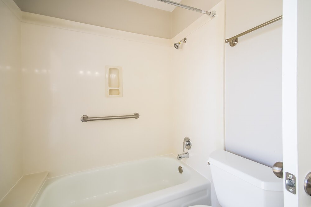 1235 Park Lane Property Photo 14