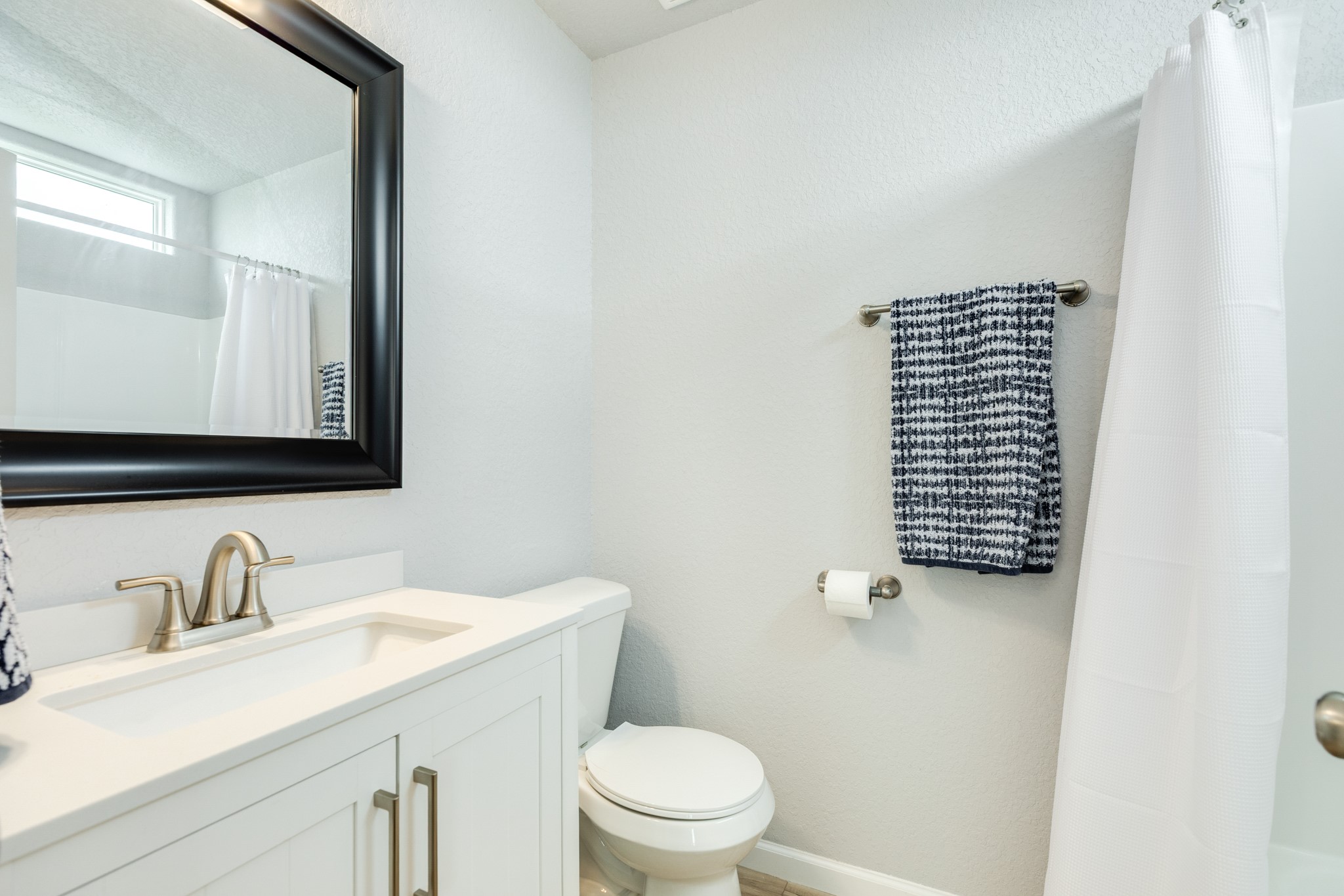 2938 Bluewater Highway Property Photo 20