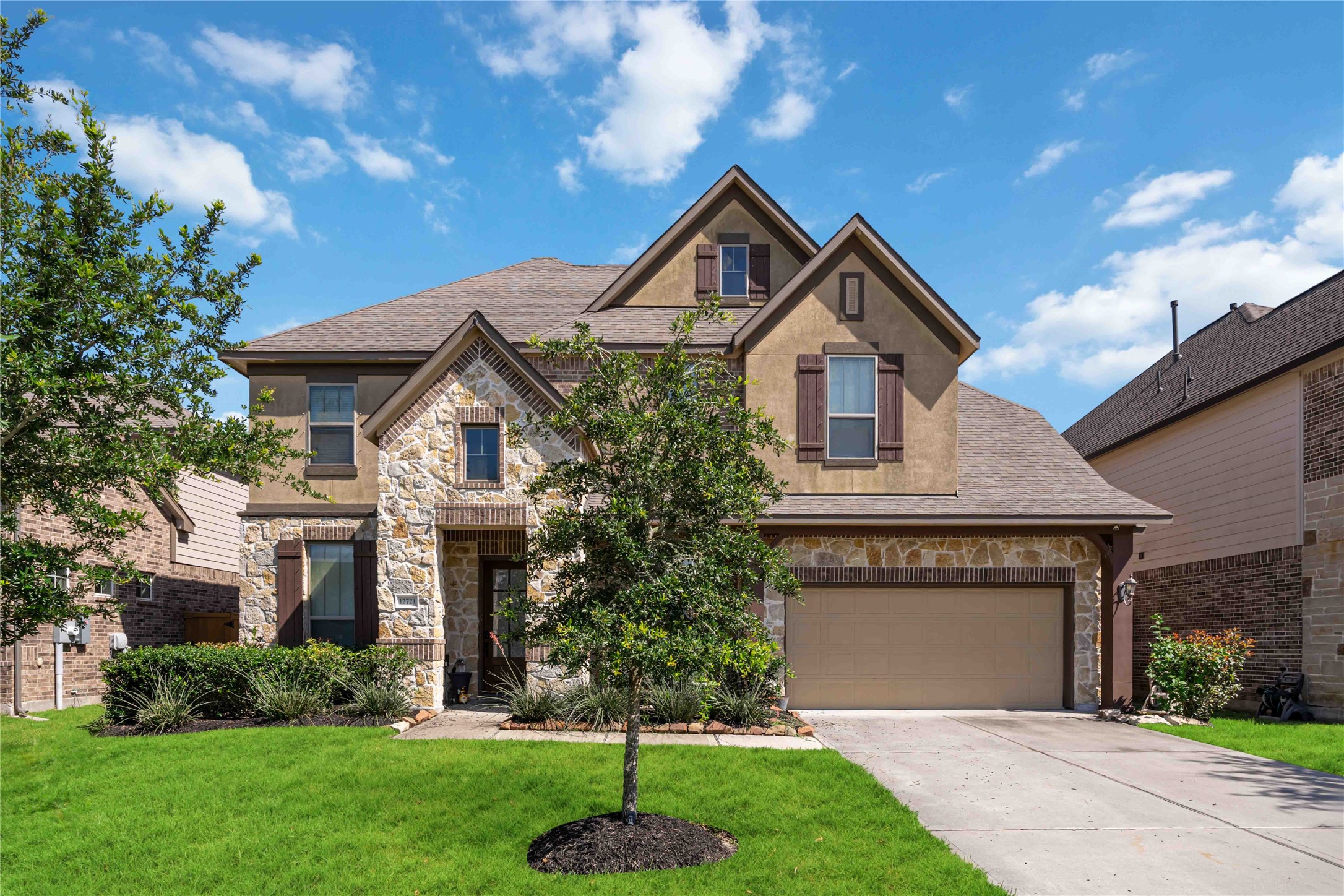 12721 Flora Manor Drive Property Photo 1