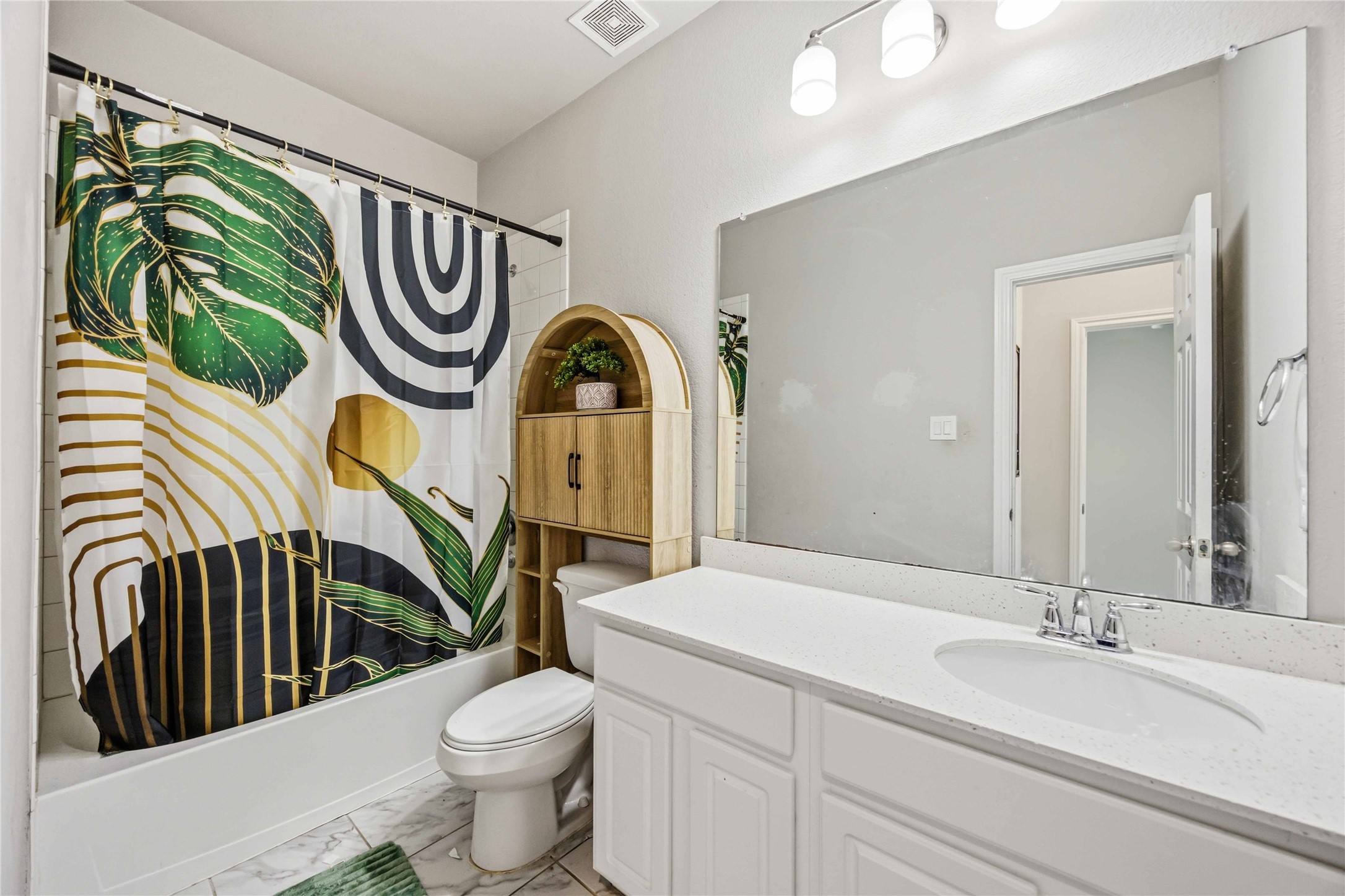 12721 Flora Manor Drive Property Photo 16