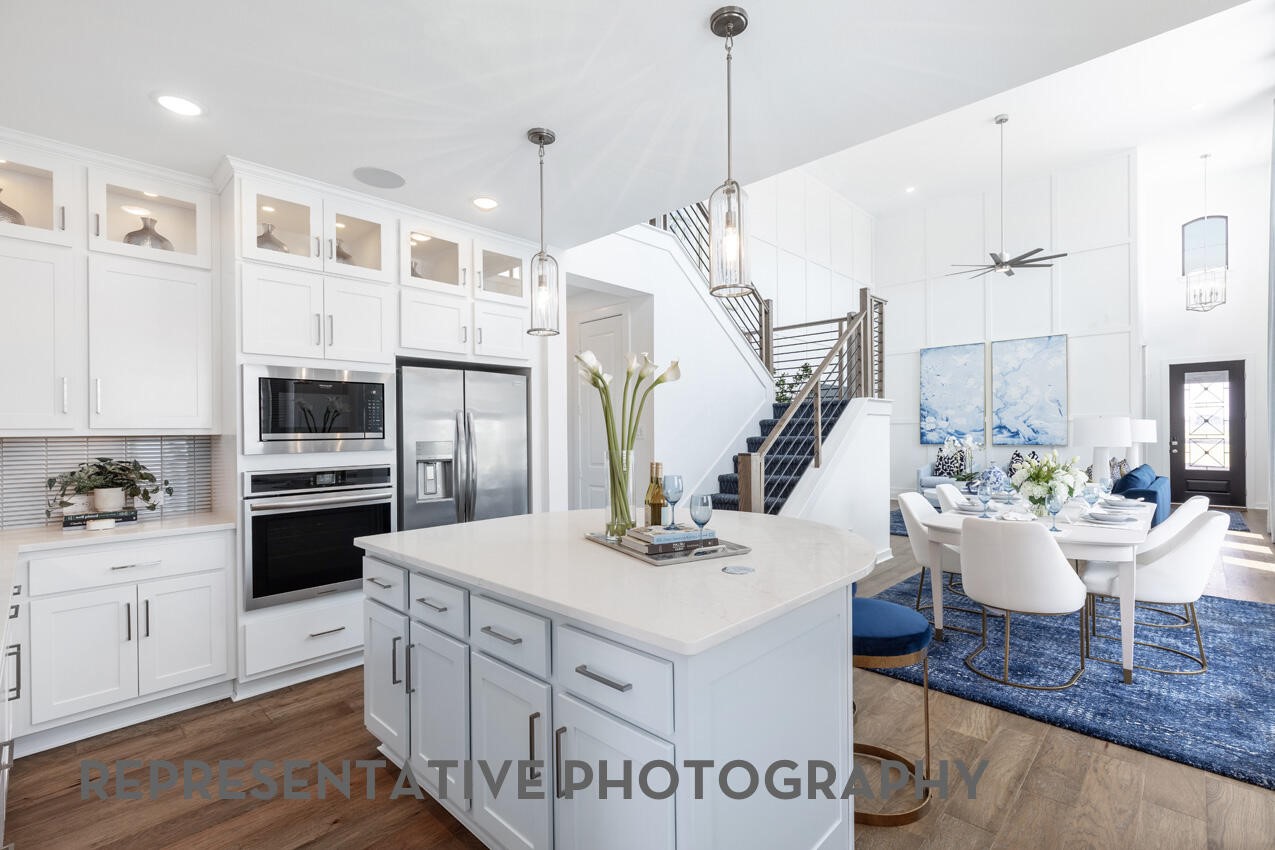 2530 Mission Heights Way Property Photo 10