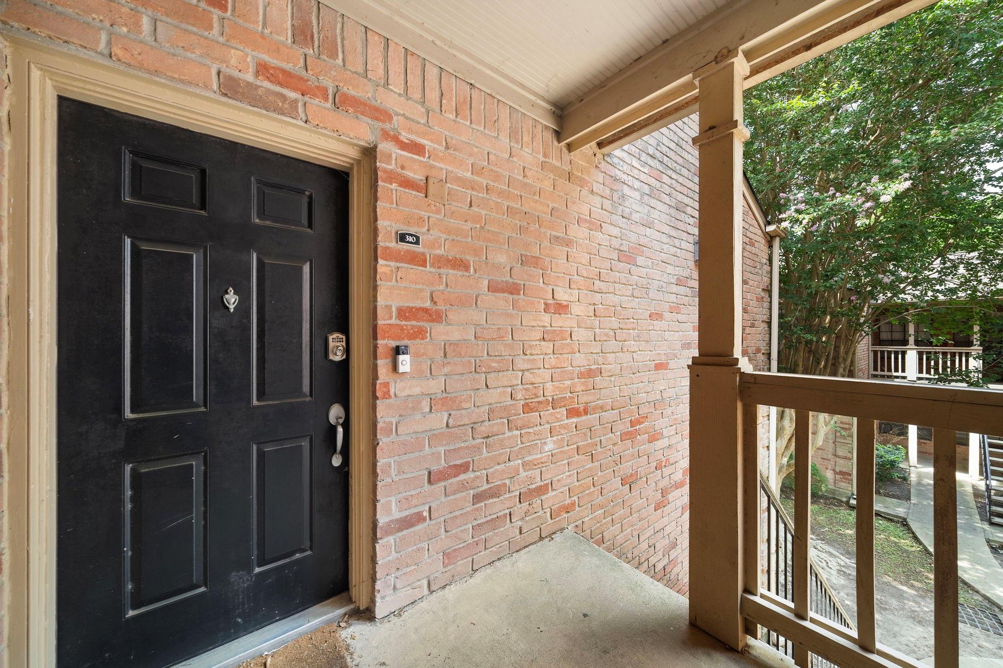 2255 Braeswood Park Drive 310 Property Photo 2