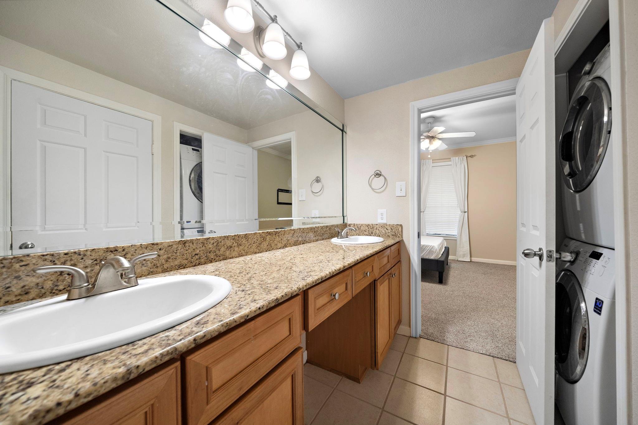 2255 Braeswood Park Drive 310 Property Photo 16