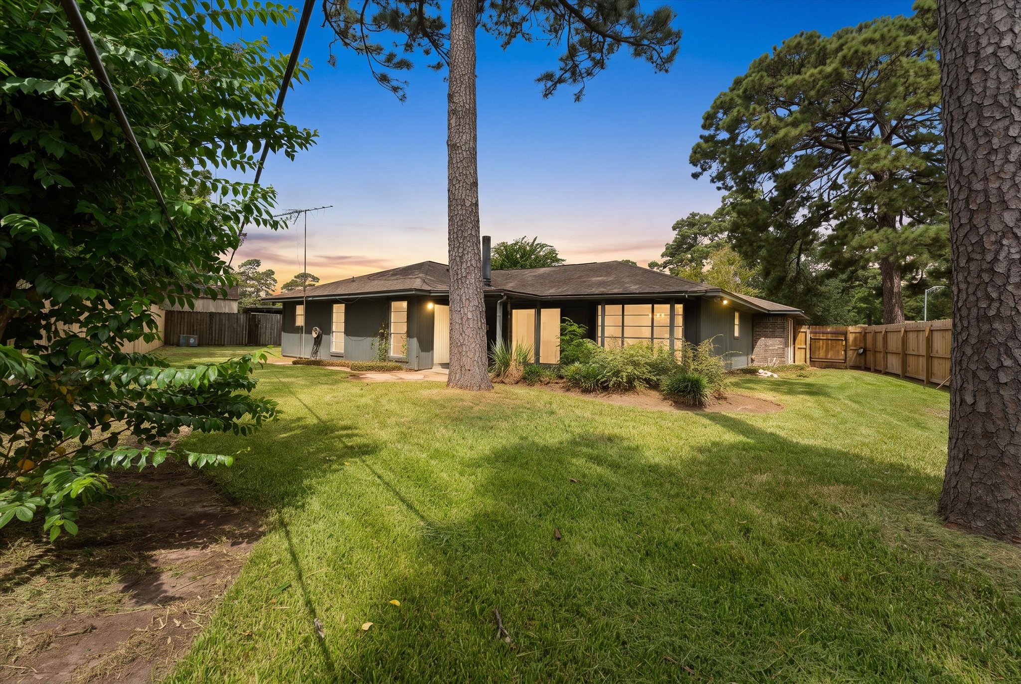 3607 Camelot Street Property Photo 3