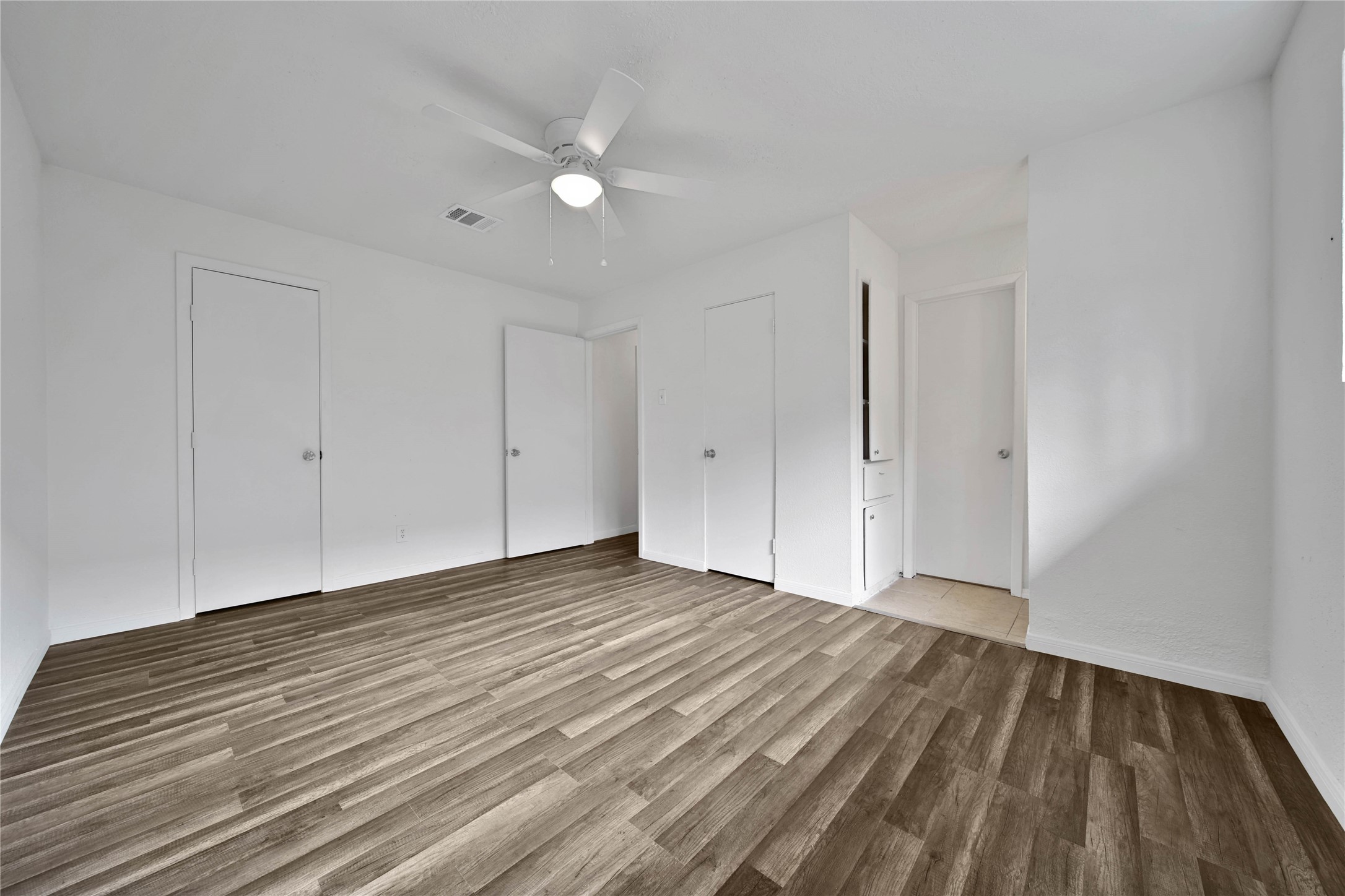10006 Neuens Road 1 Property Photo 8