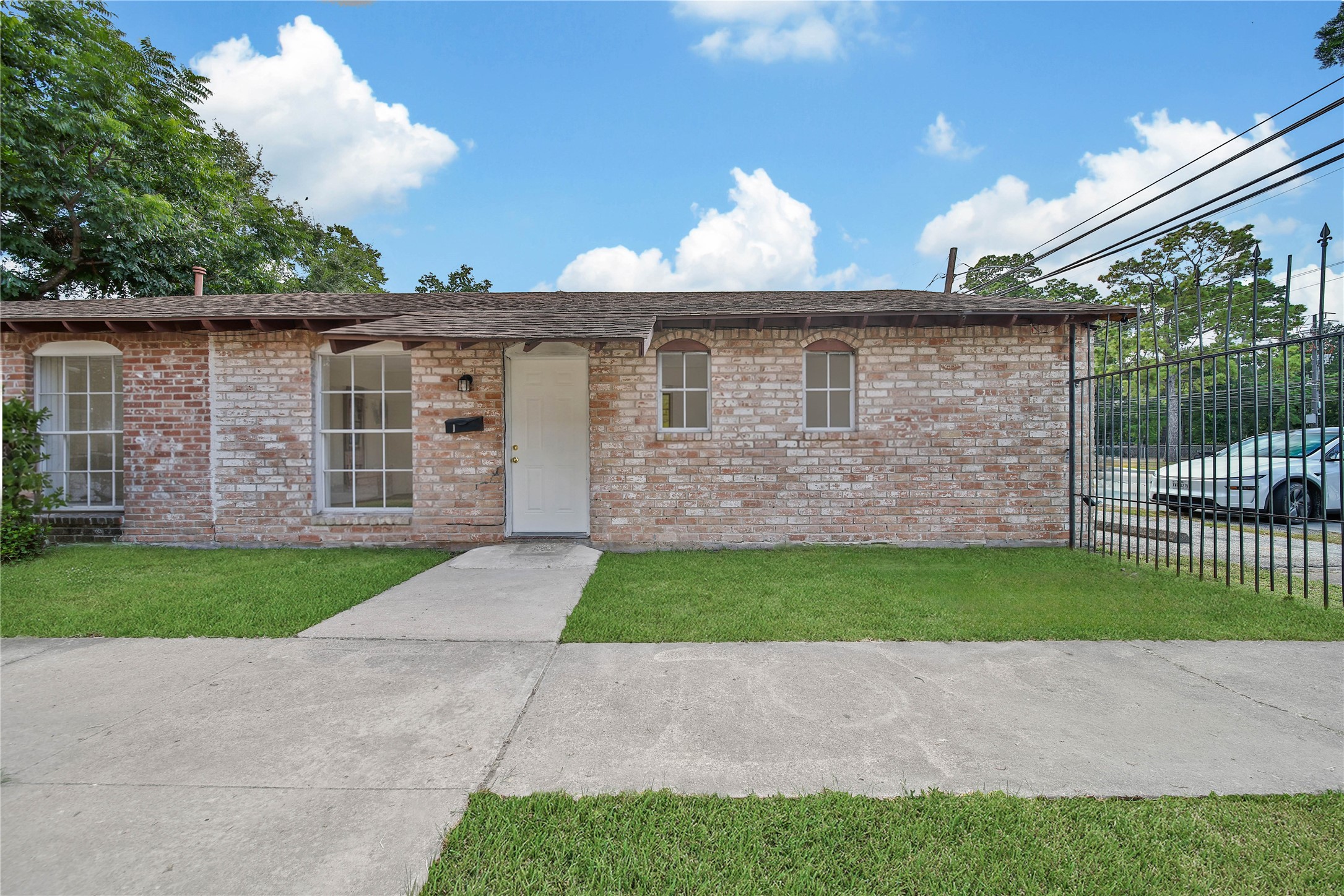 10006 Neuens Road 1 Property Photo 15