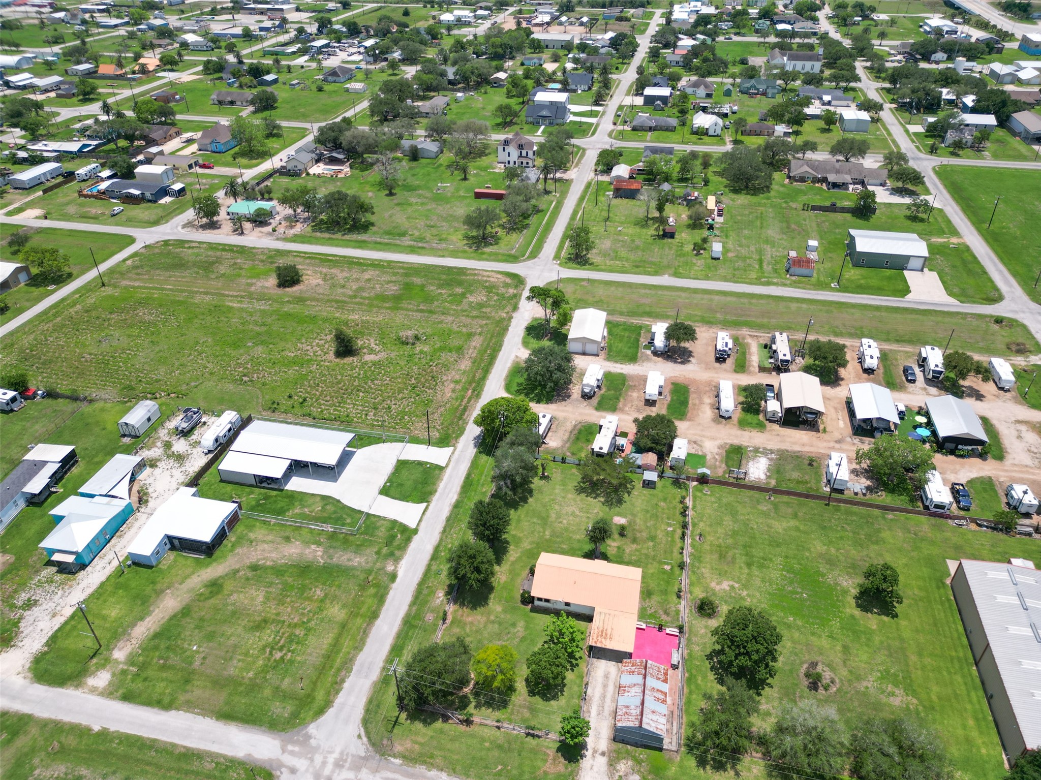 422 Caney Street Property Photo 6