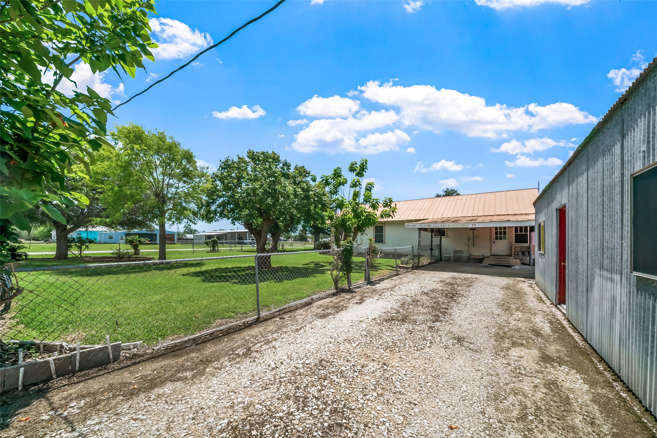 422 Caney Street Property Photo 10