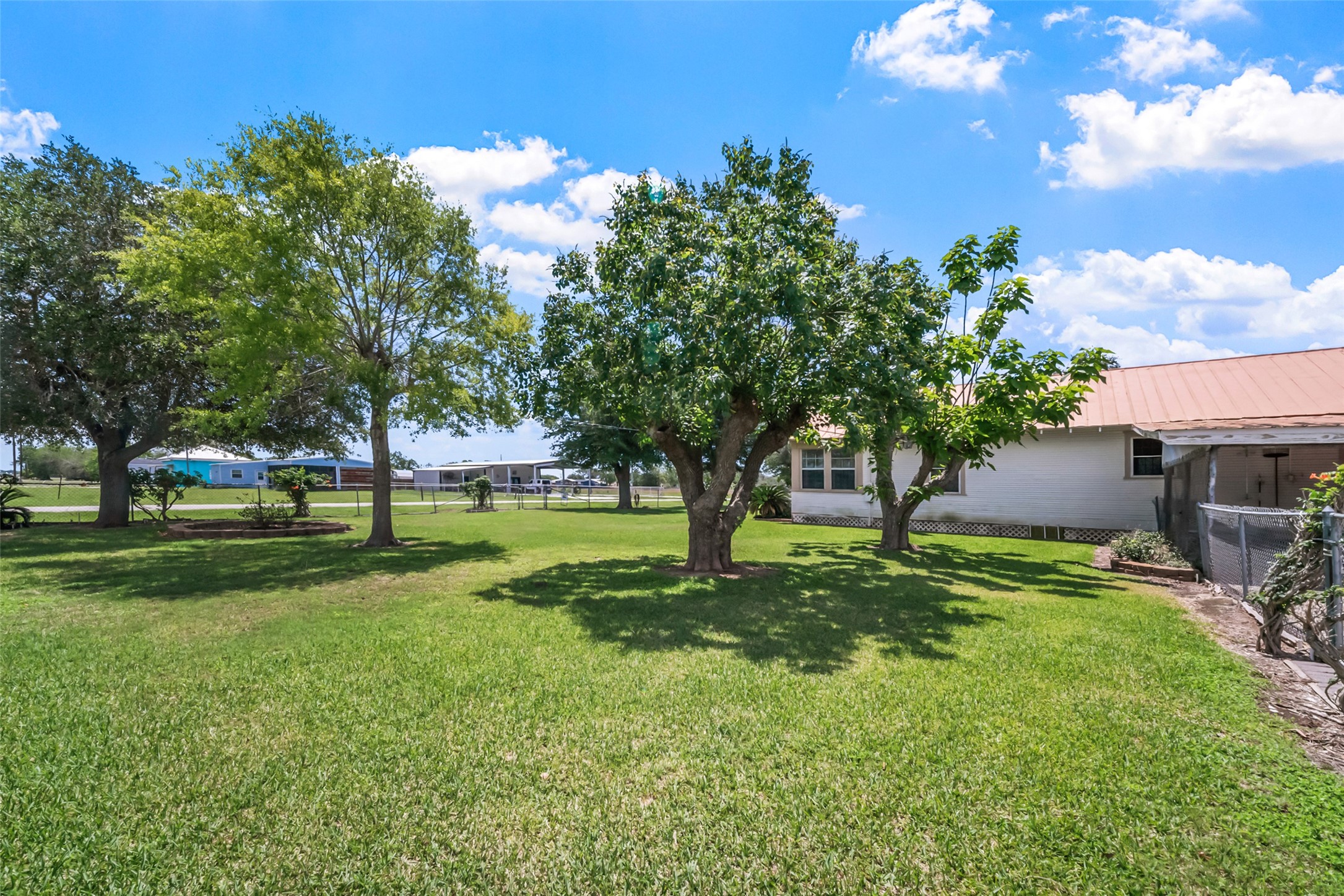 422 Caney Street Property Photo 11
