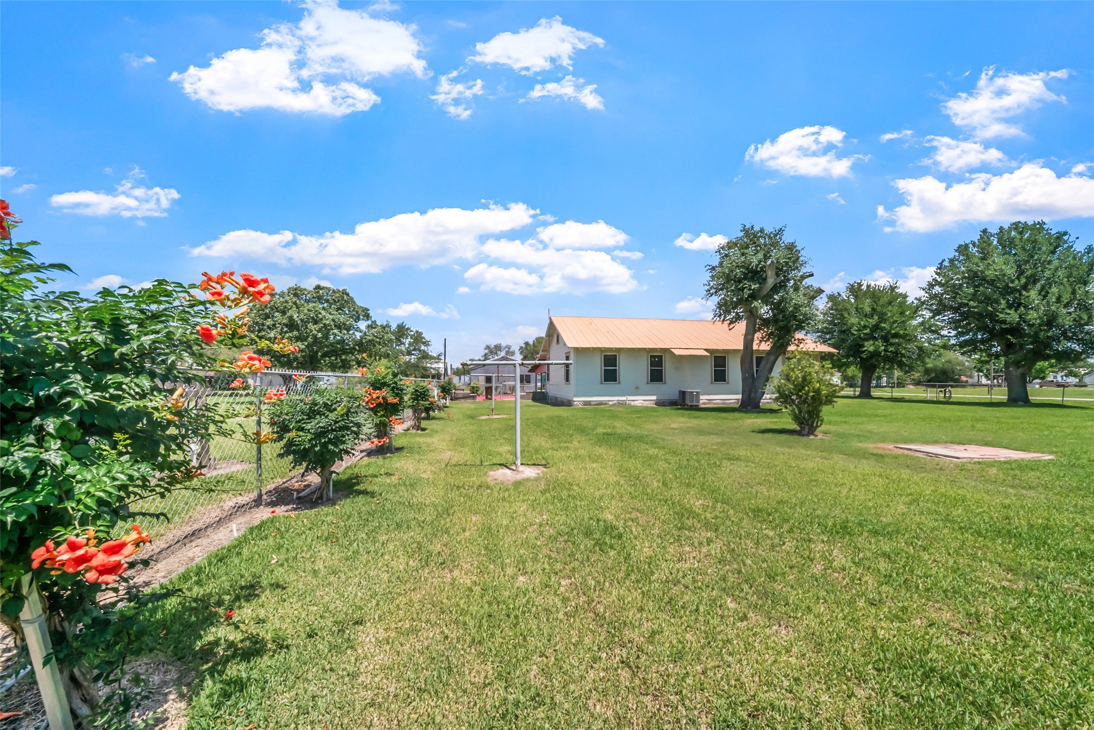 422 Caney Street Property Photo 15