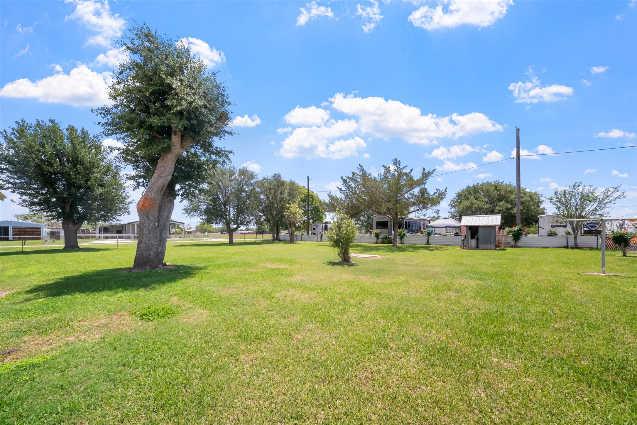 422 Caney Street Property Photo 17