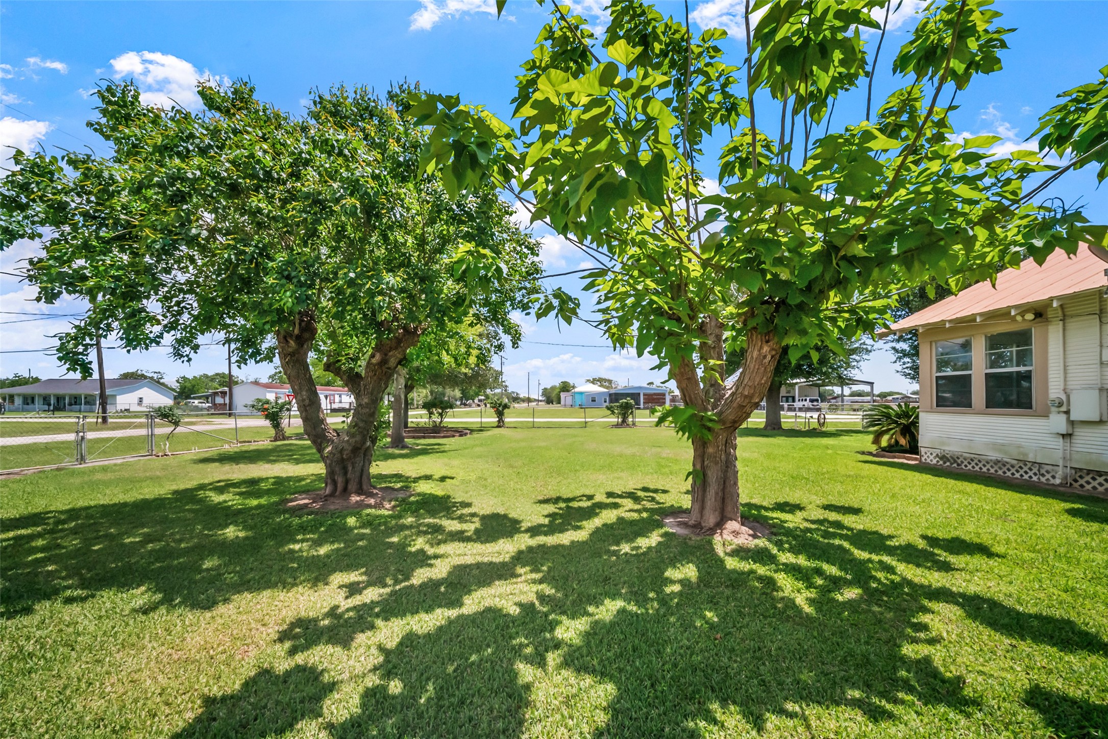 422 Caney Street Property Photo 21