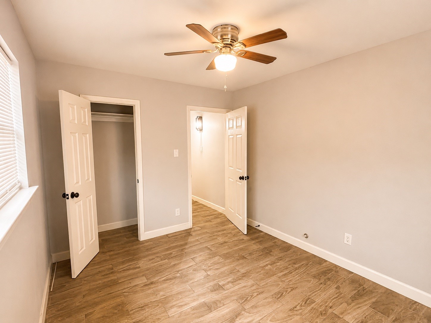 2303 1/2 Hadley Alley Property Photo 11