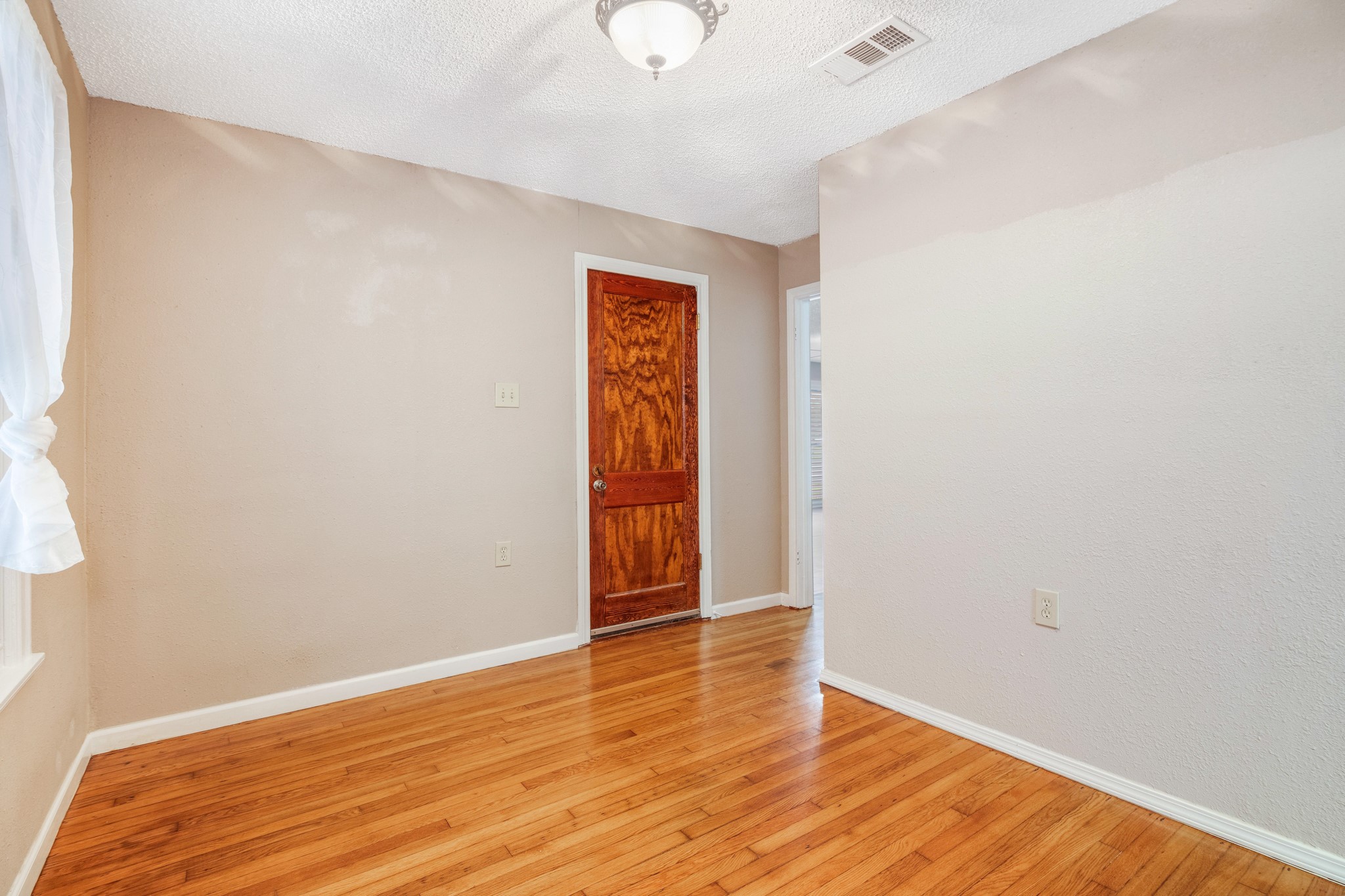 1413 53rd Street Property Photo 13