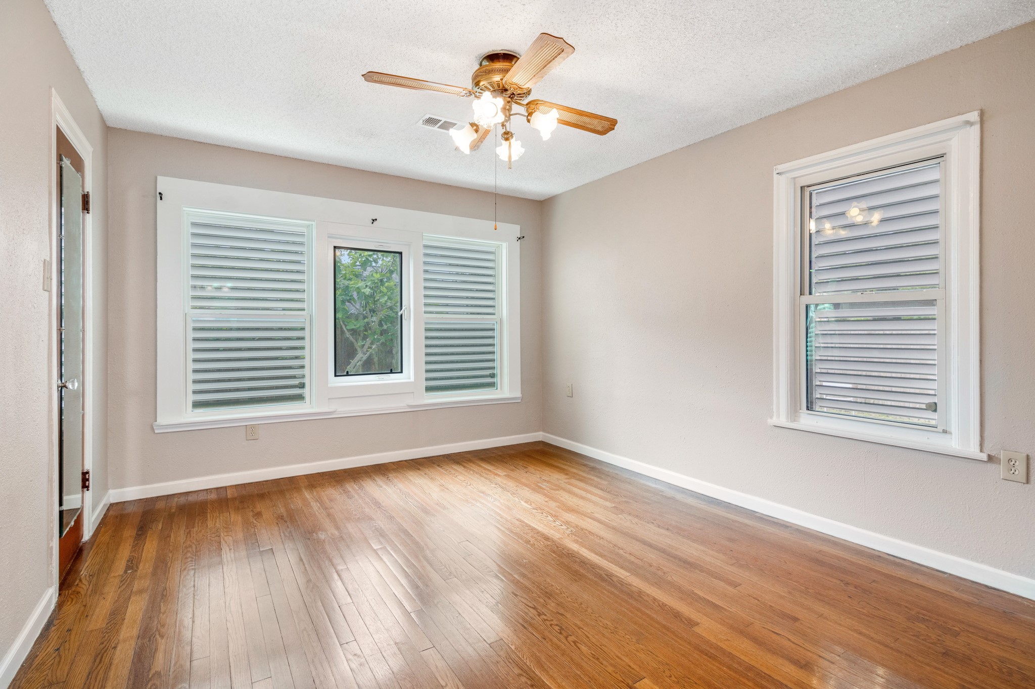 1413 53rd Street Property Photo 20