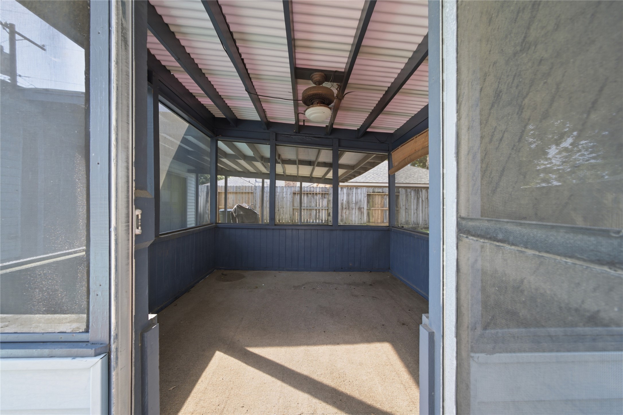 1909 Rampart Street Property Photo 37