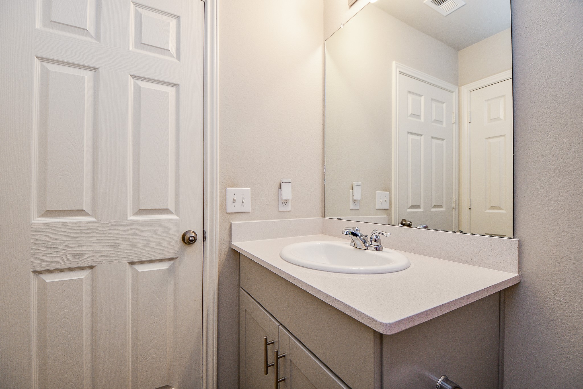 2114 Bronze Bay Drive Property Photo 39