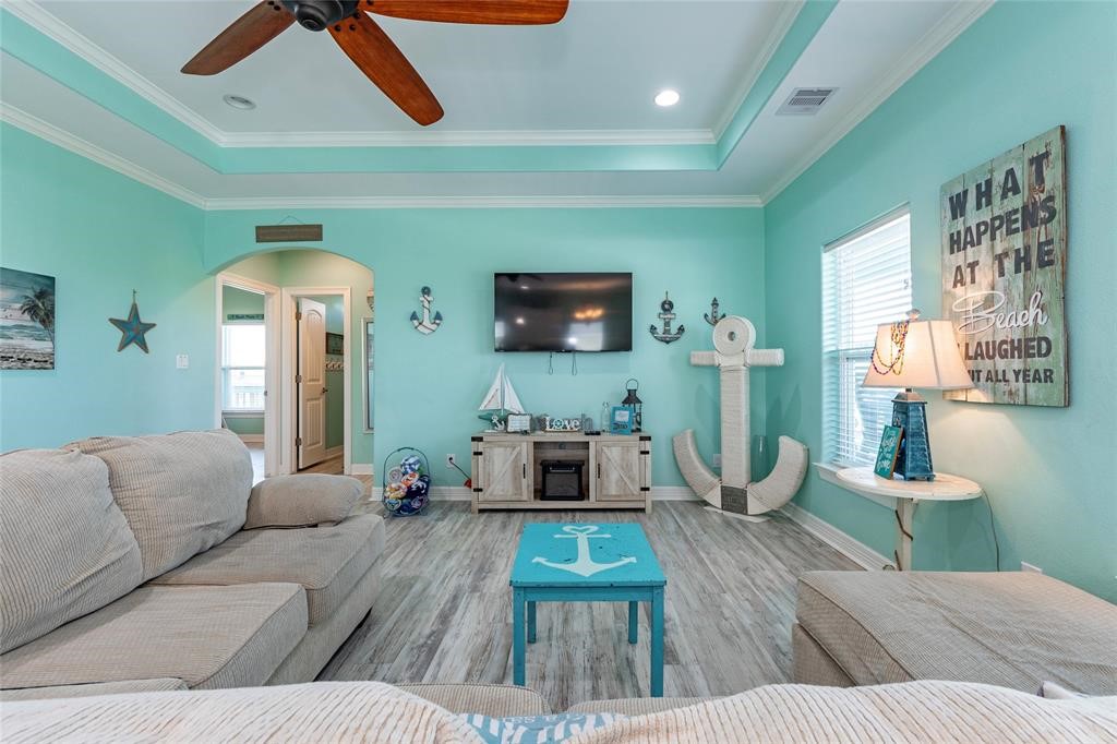 987 Surf Property Photo 15