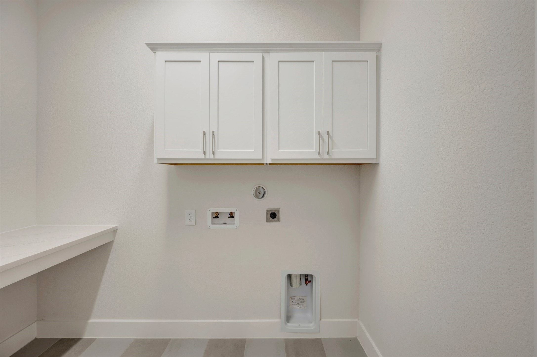 16730 Vibrant Avenue Property Photo 13