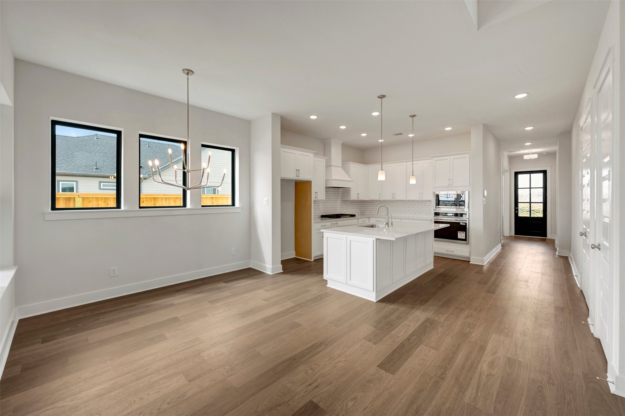 16730 Vibrant Avenue Property Photo 38