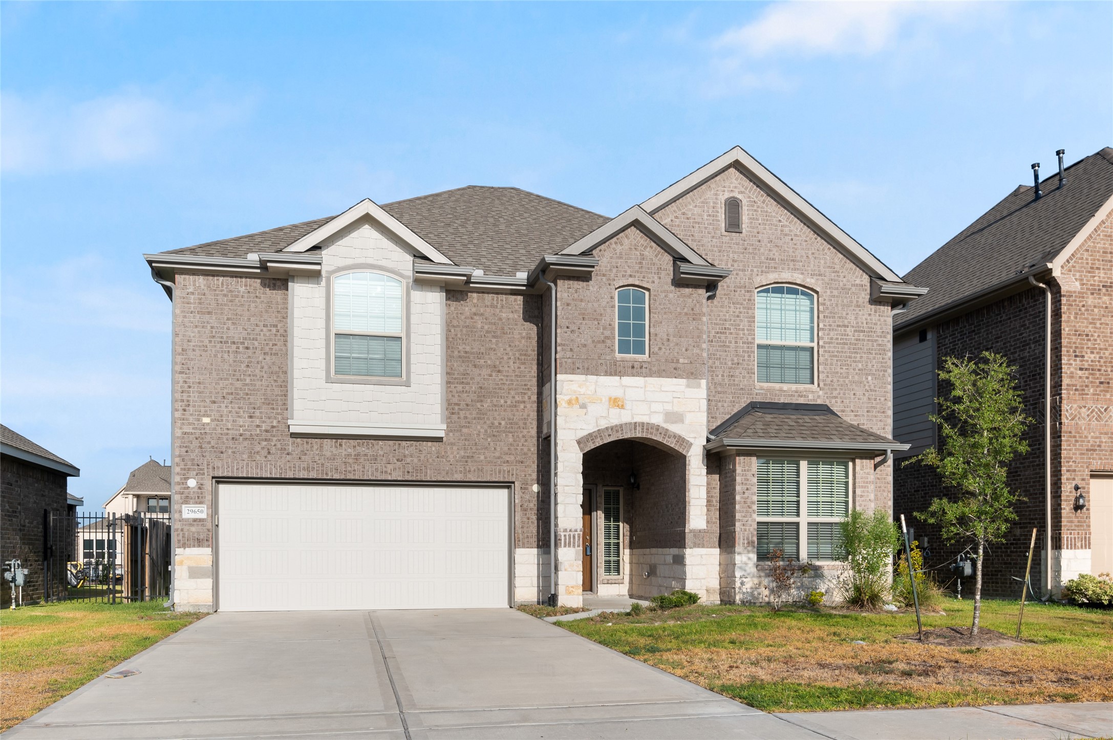 29650 Kynndal Shore Drive Property Photo 1
