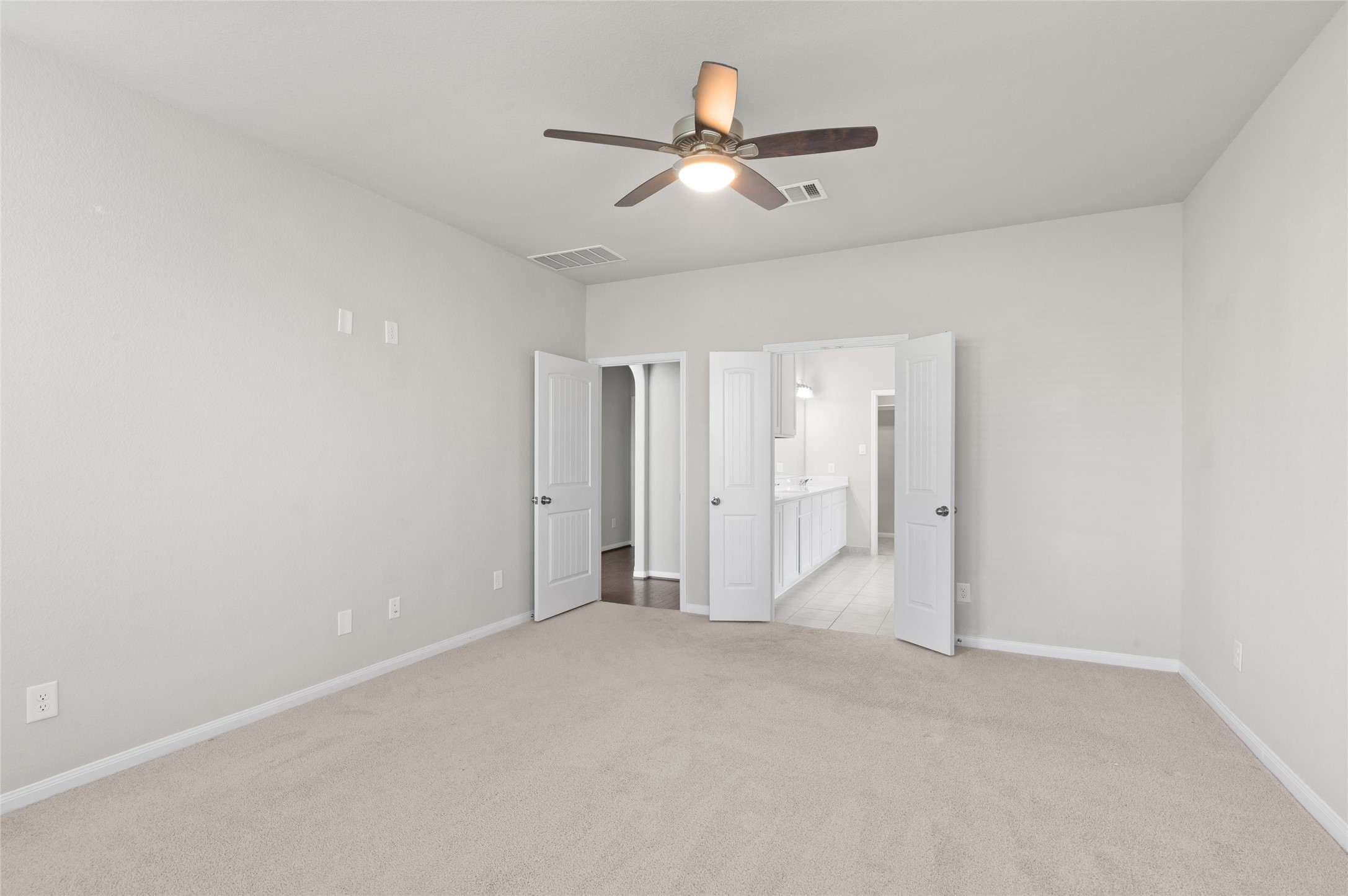 29650 Kynndal Shore Drive Property Photo 19