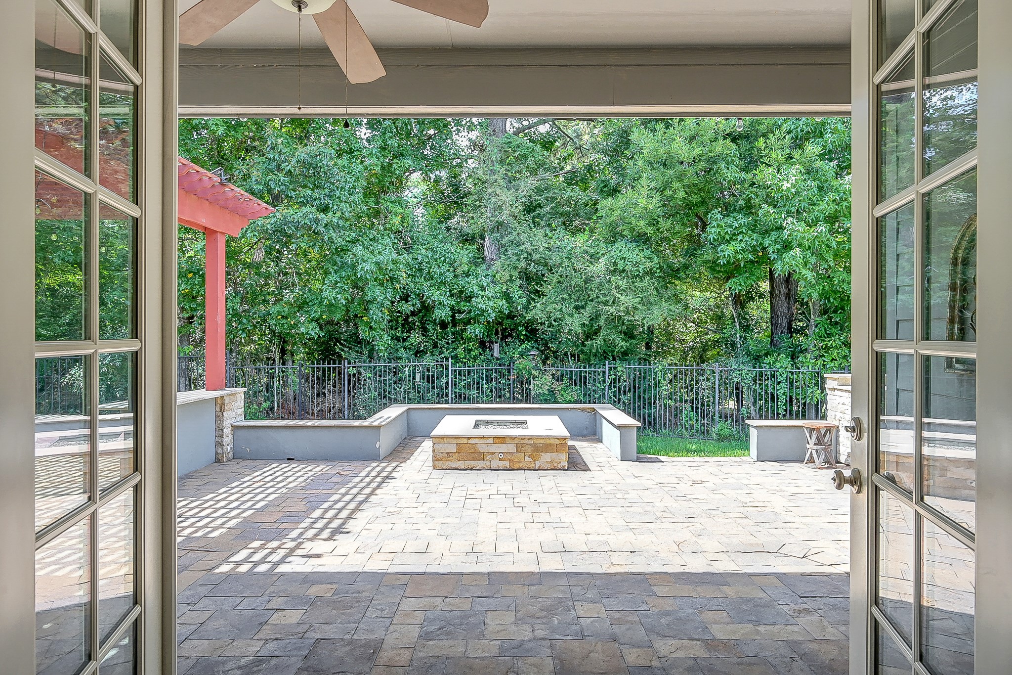 10 Windsinger Court Property Photo 23