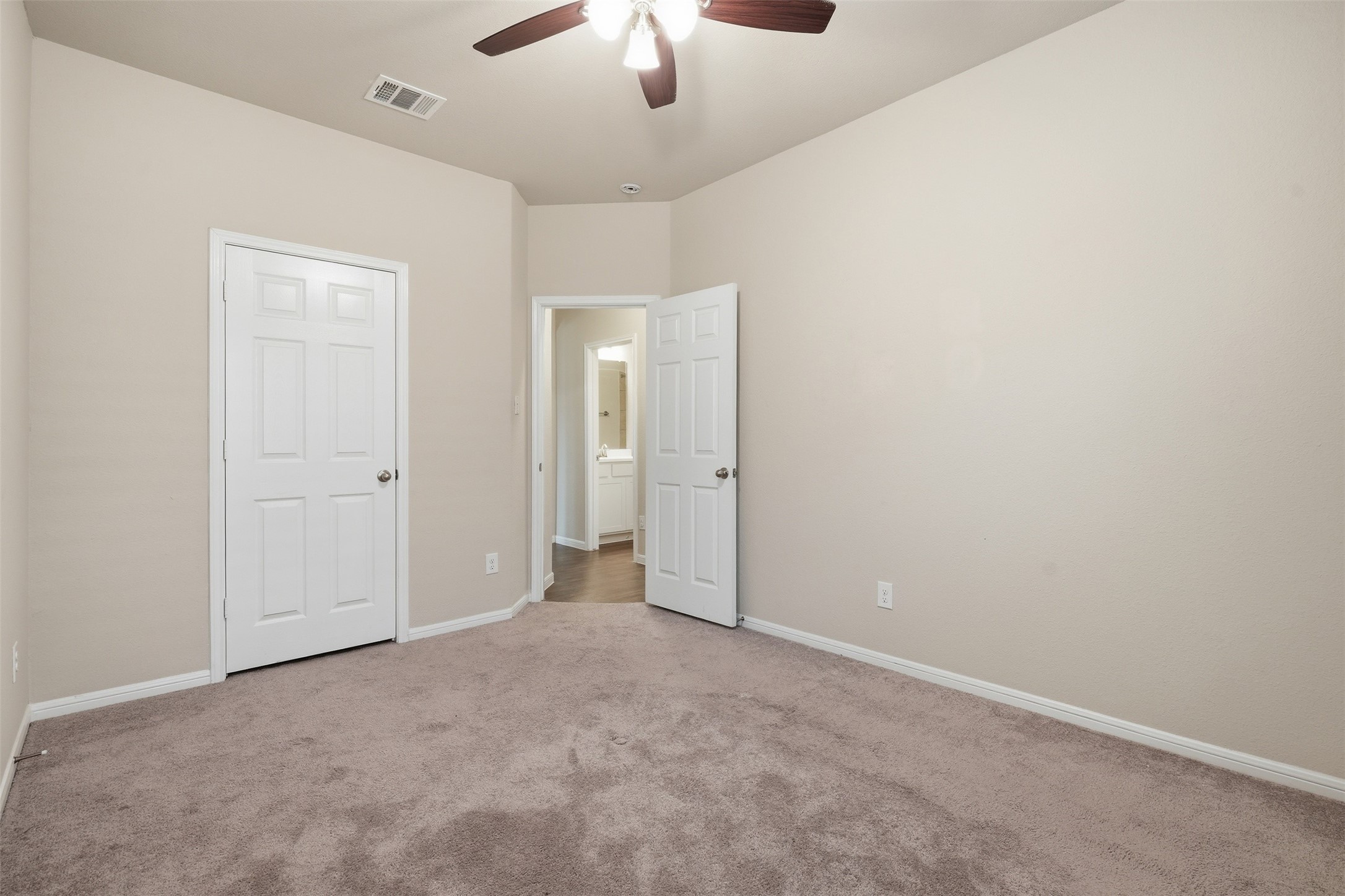 4305 E Bayou Maison Circle Property Photo 24