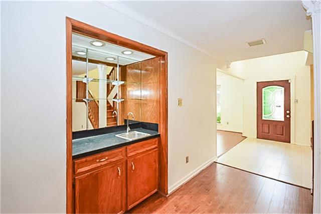 2814 Field Line Drive Property Photo 7