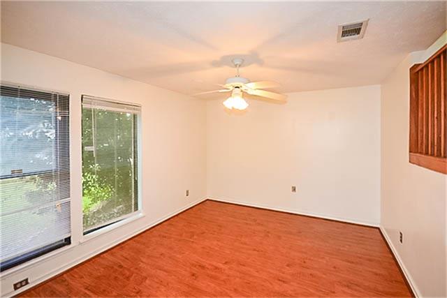 2814 Field Line Drive Property Photo 8