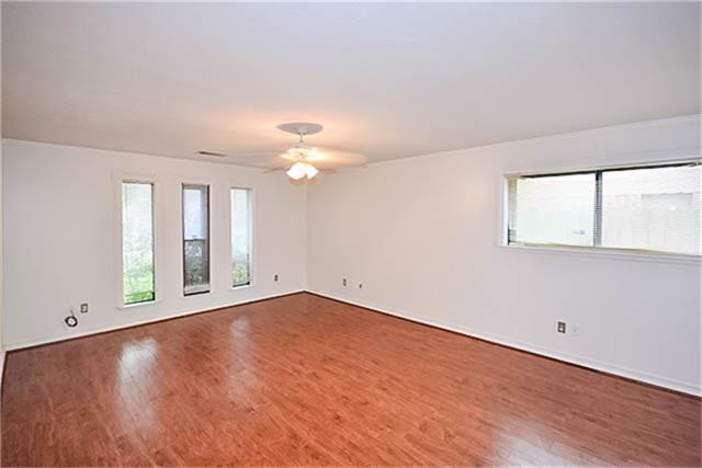 2814 Field Line Drive Property Photo 19