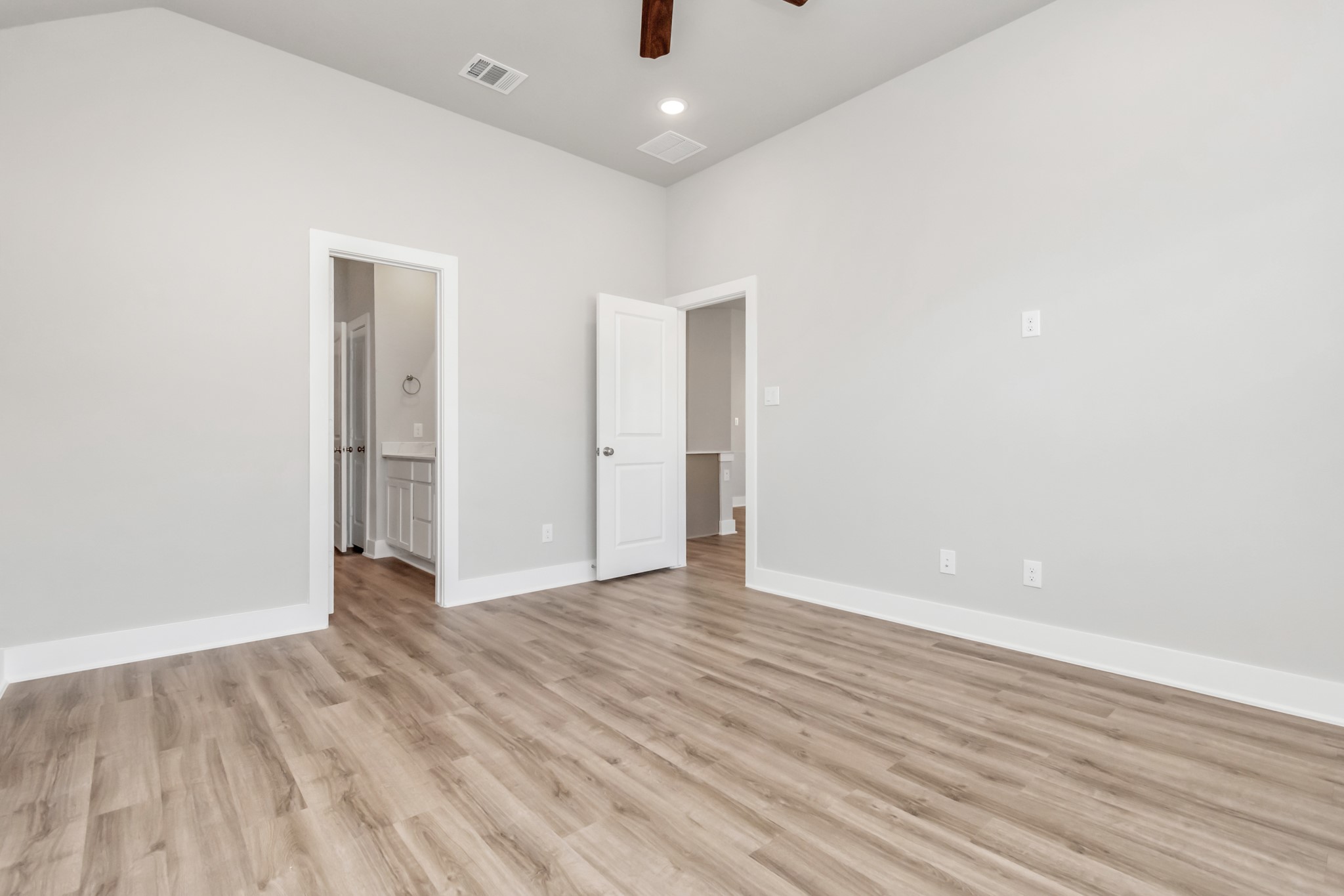 7630 Terramar Bay Lane Property Photo 8