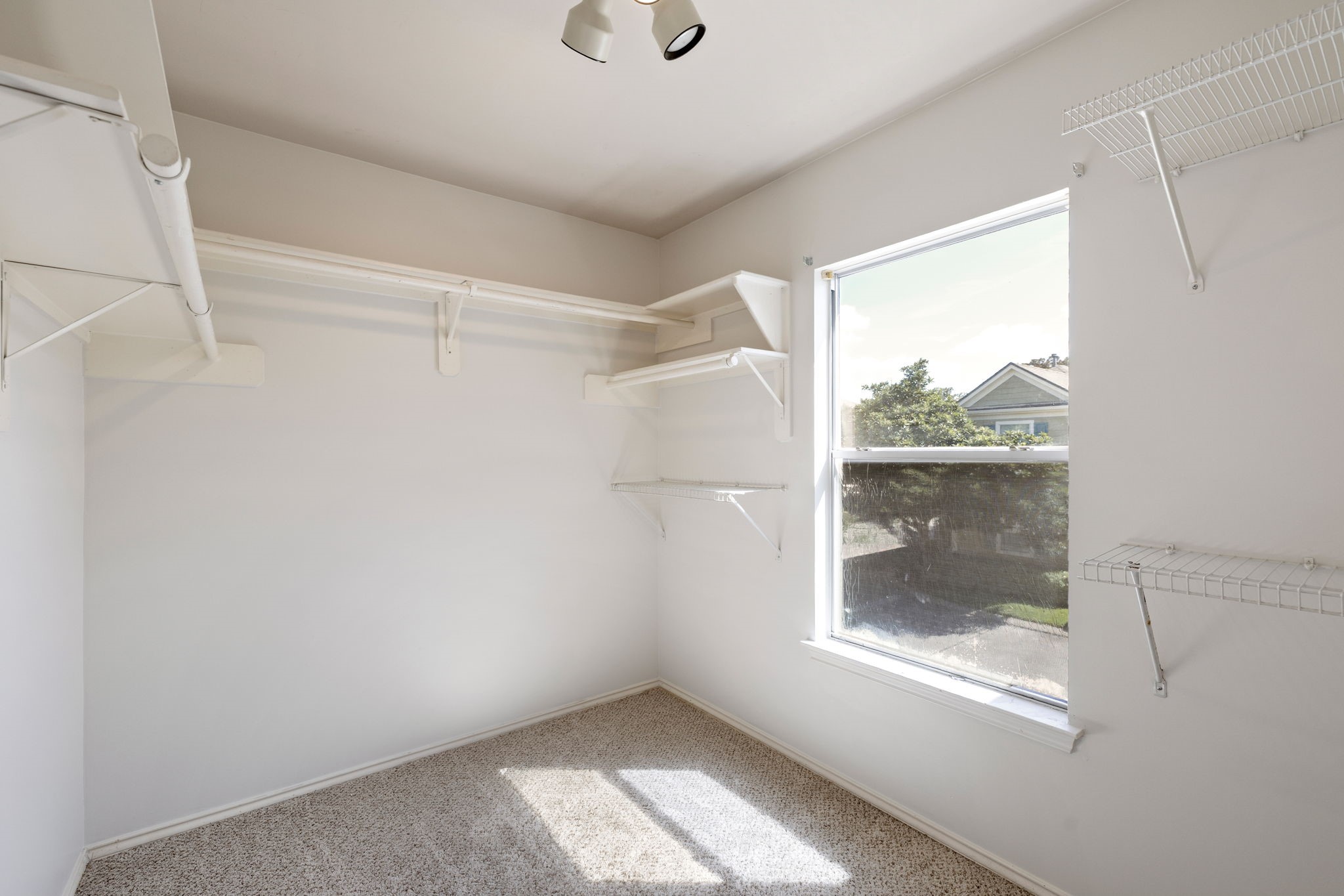 1723 Redwing Bluff Drive Property Photo 30