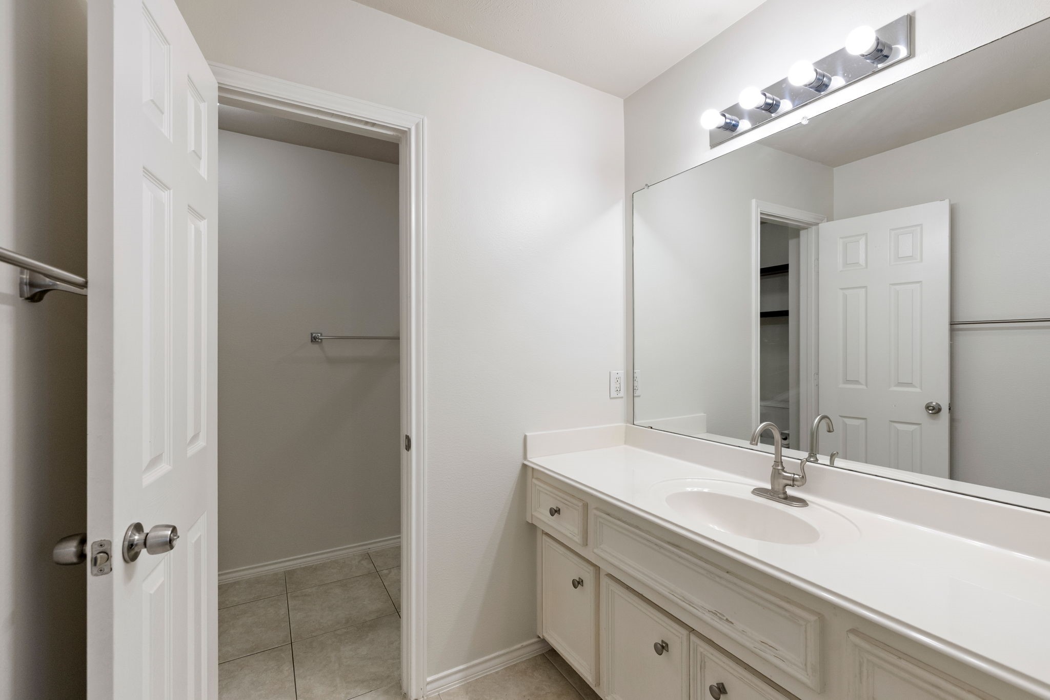 1723 Redwing Bluff Drive Property Photo 32