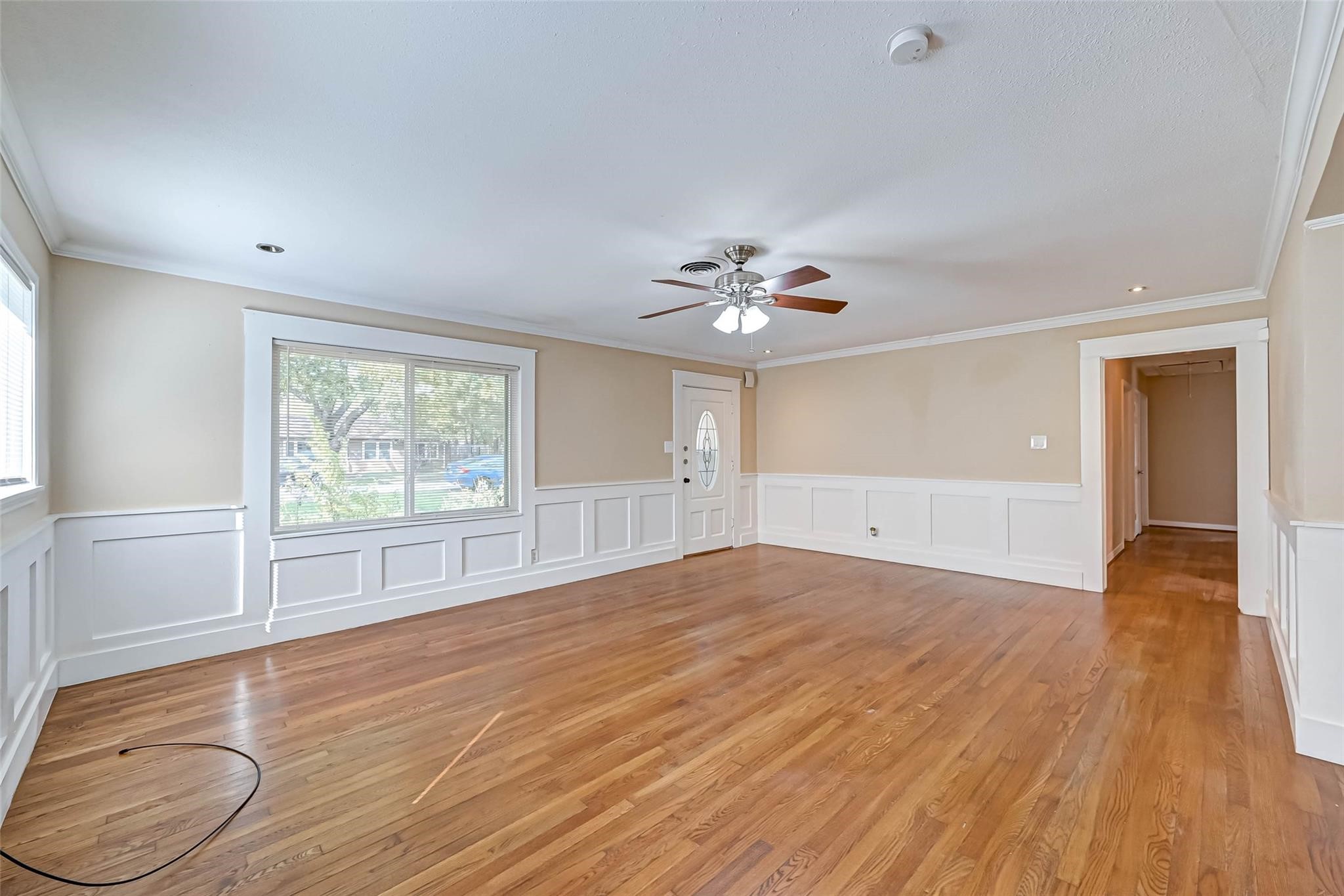 9349 Rosstown Way Property Photo 26