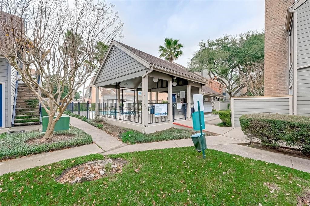 6601 Sands Point Drive 80 Property Photo 14