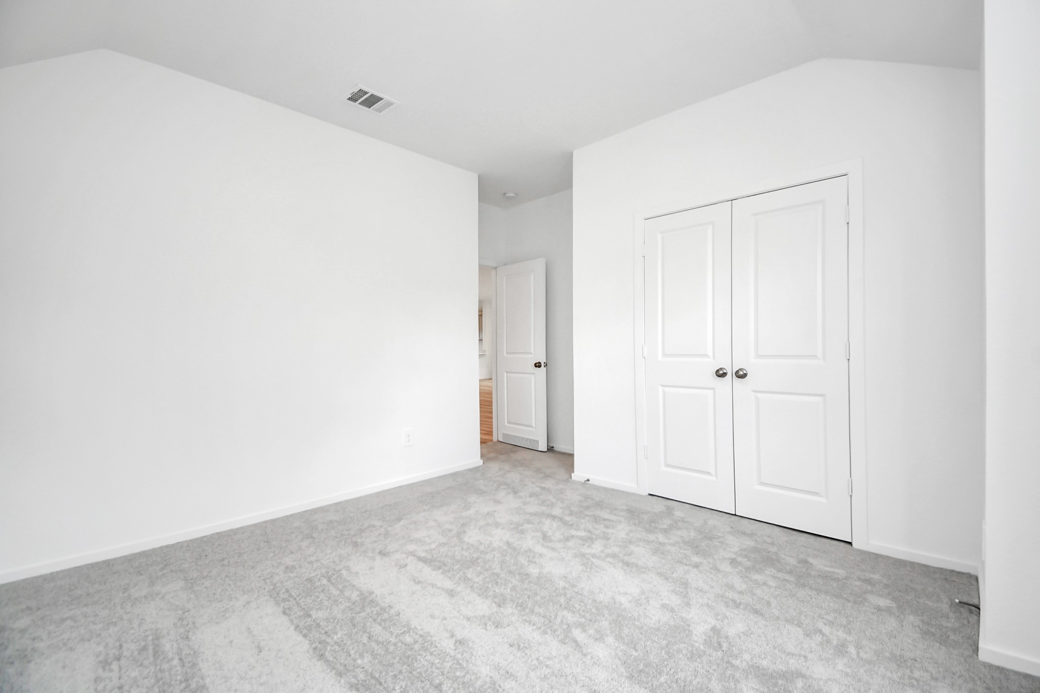228 Wasatch Peaks Way Property Photo 8