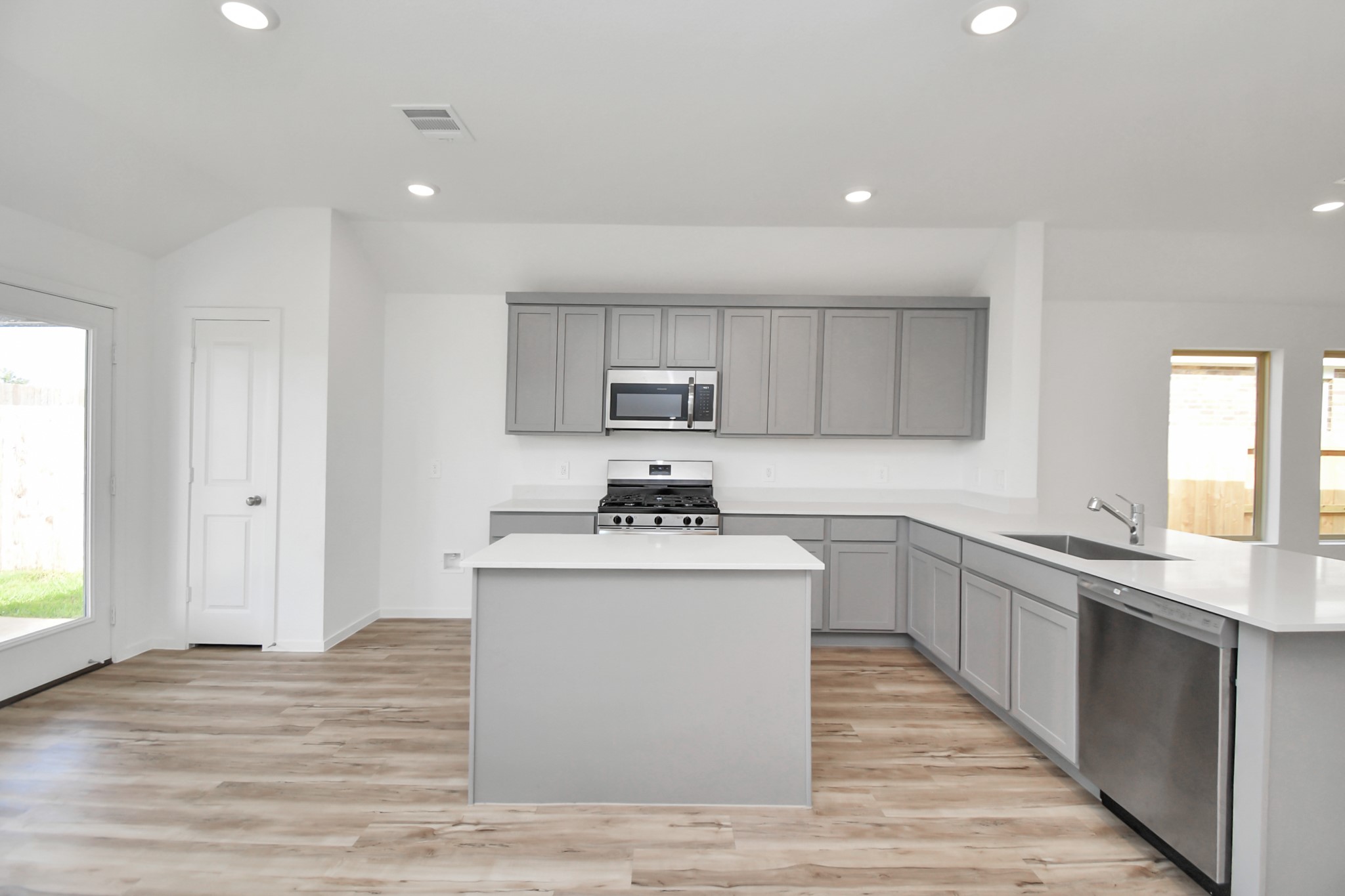 228 Wasatch Peaks Way Property Photo 26
