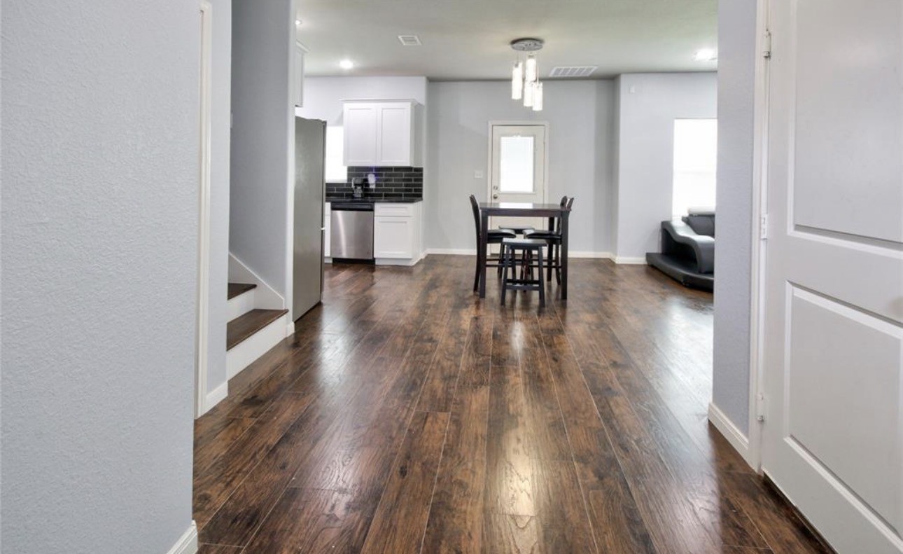 3510 Oleander Avenue Property Photo 2