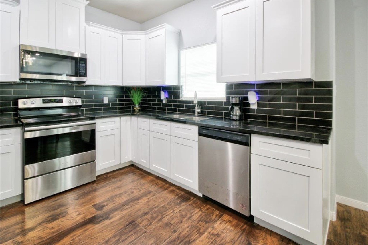 3510 Oleander Avenue Property Photo 11