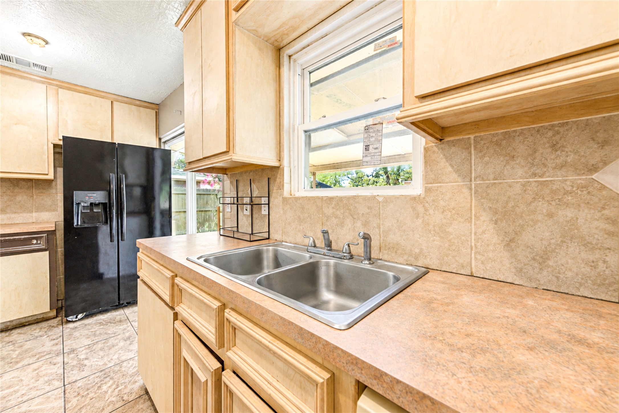 1009 Wisconsin Street Property Photo 16