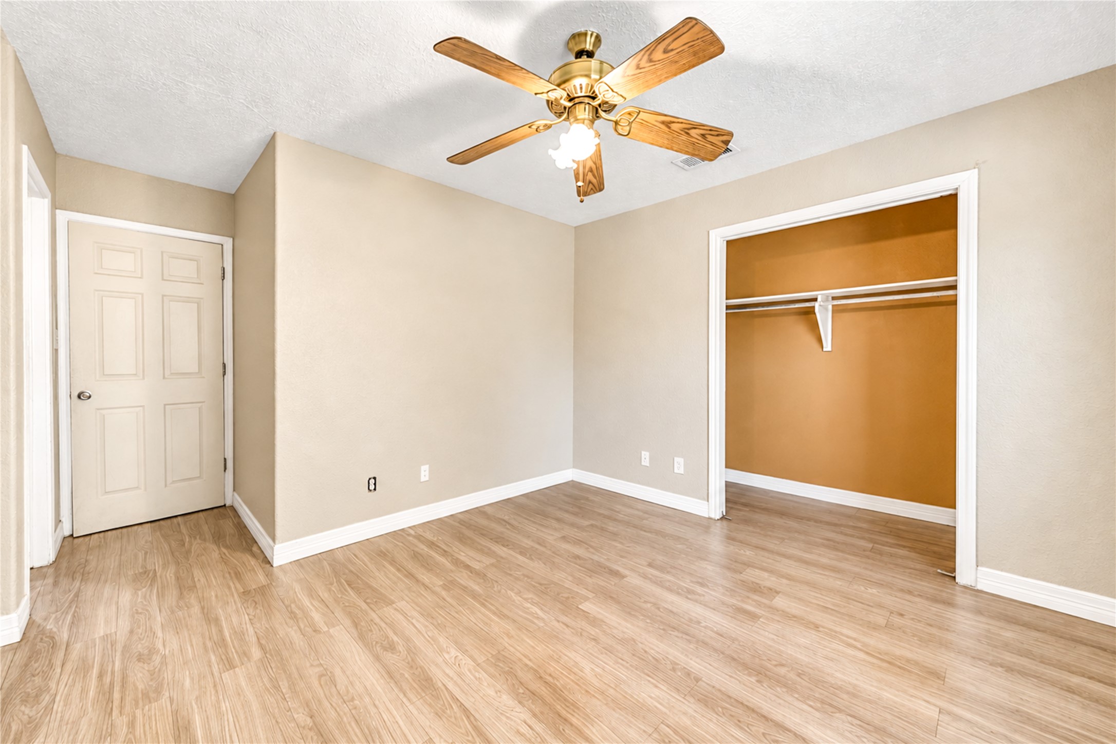 1009 Wisconsin Street Property Photo 35