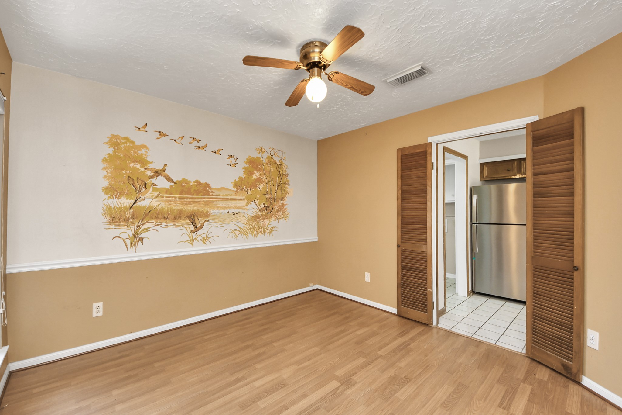 2406 Duchess Way Property Photo 14