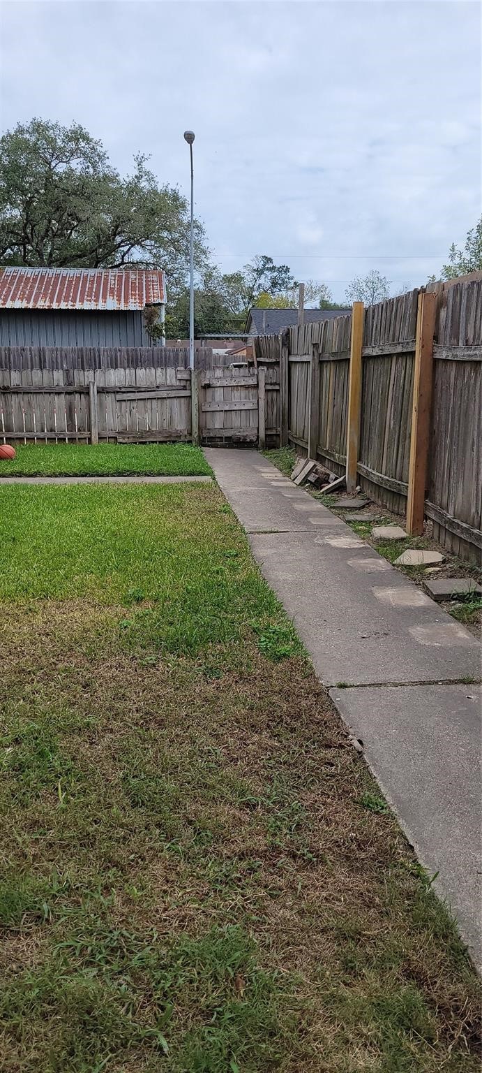 502 Sammon Drive 3 Property Photo 1
