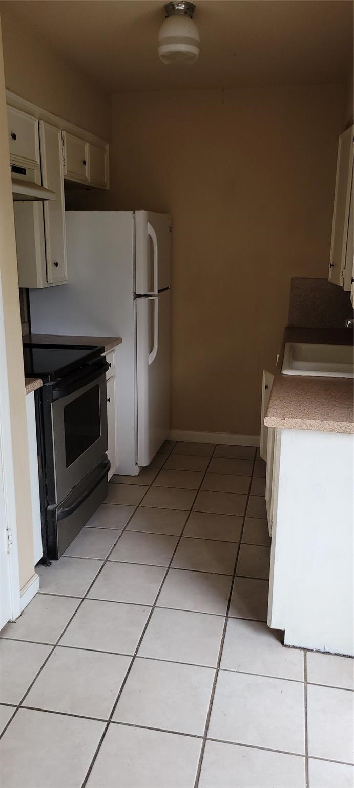 502 Sammon Drive 3 Property Photo 2