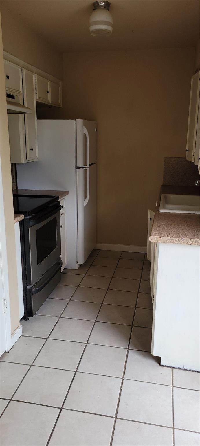 502 Sammon Drive 3 Property Photo 2