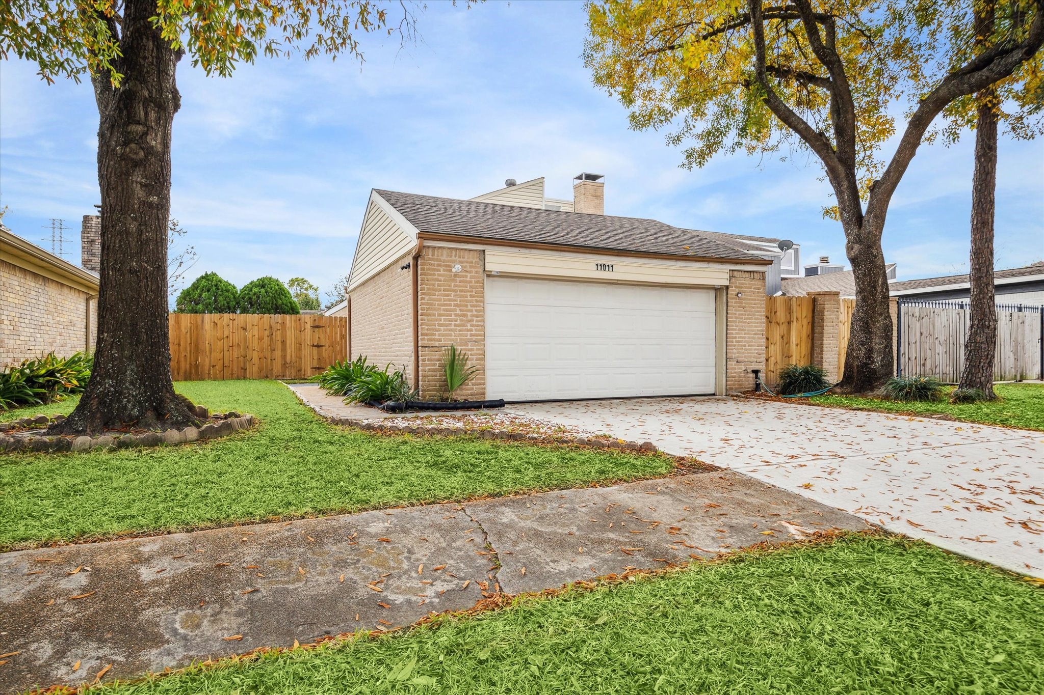 11011 Bandlon Drive Property Photo