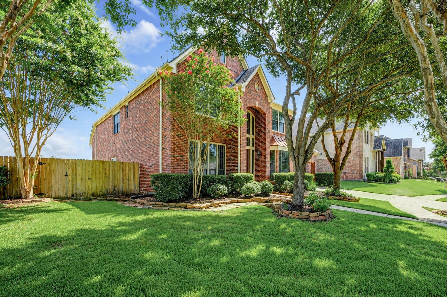2614 Lake Springs Court, Richmond Tx 77406 Property Photo 3