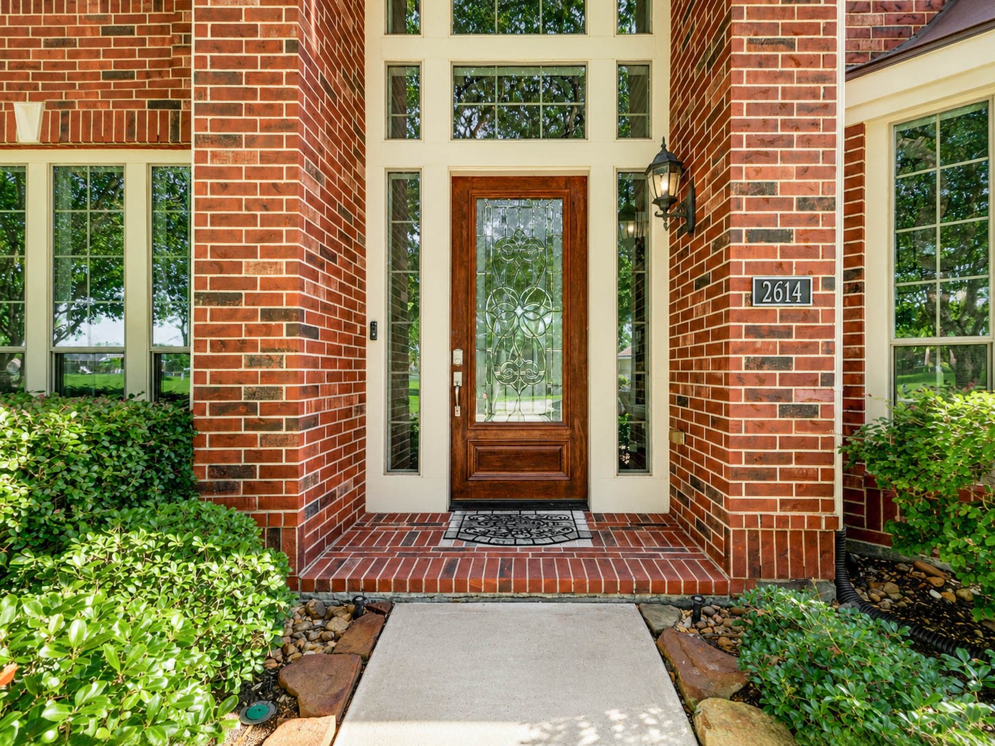 2614 Lake Springs Court Property Photo 4